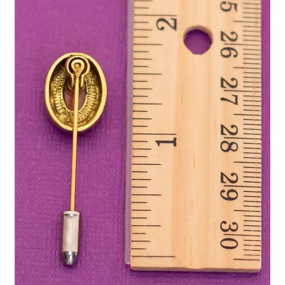 Vintage Victorian Cameo Gold Tone Stick Pin - Q9 - Picture 2 of 2